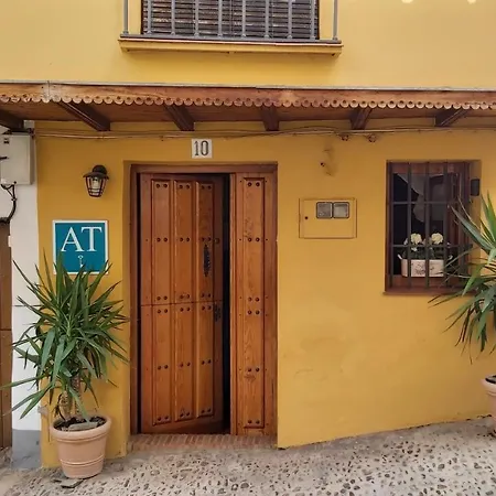 Arco Del Tinte 10 Apartmán *